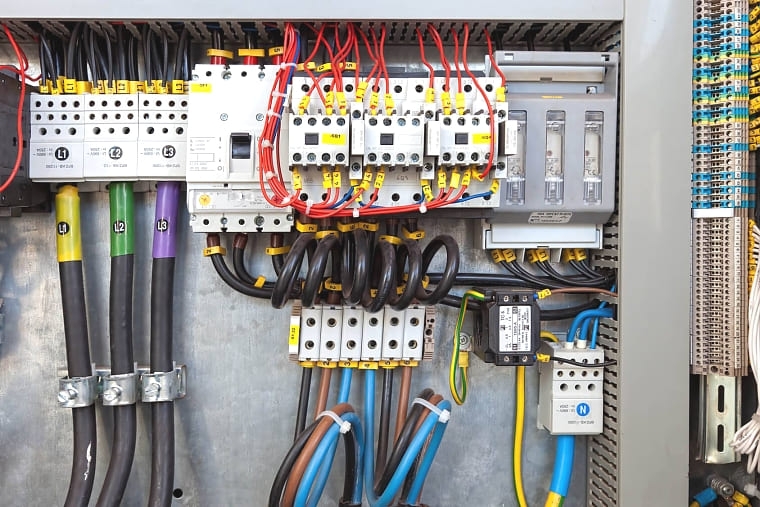 Electrical installations - Services - ISG Systems