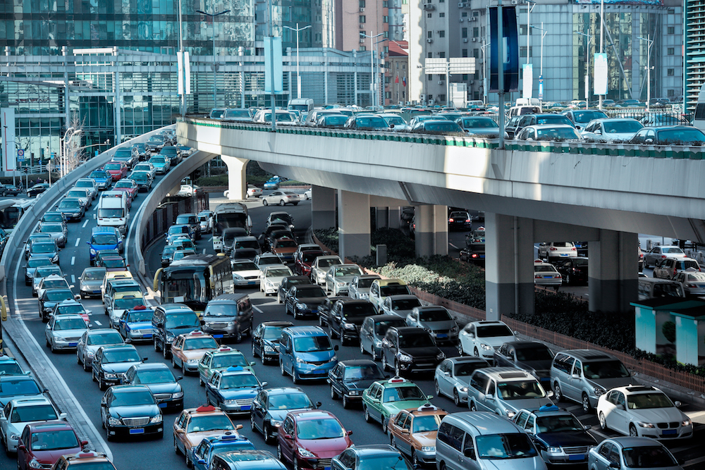 Phantom' Traffic Jams Are Real — And Scientists Know How to Stop Them | Live Science