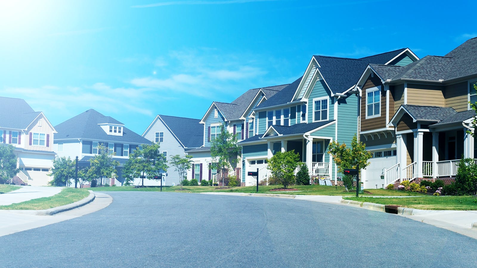 5 Benefits of Living in the Suburbs